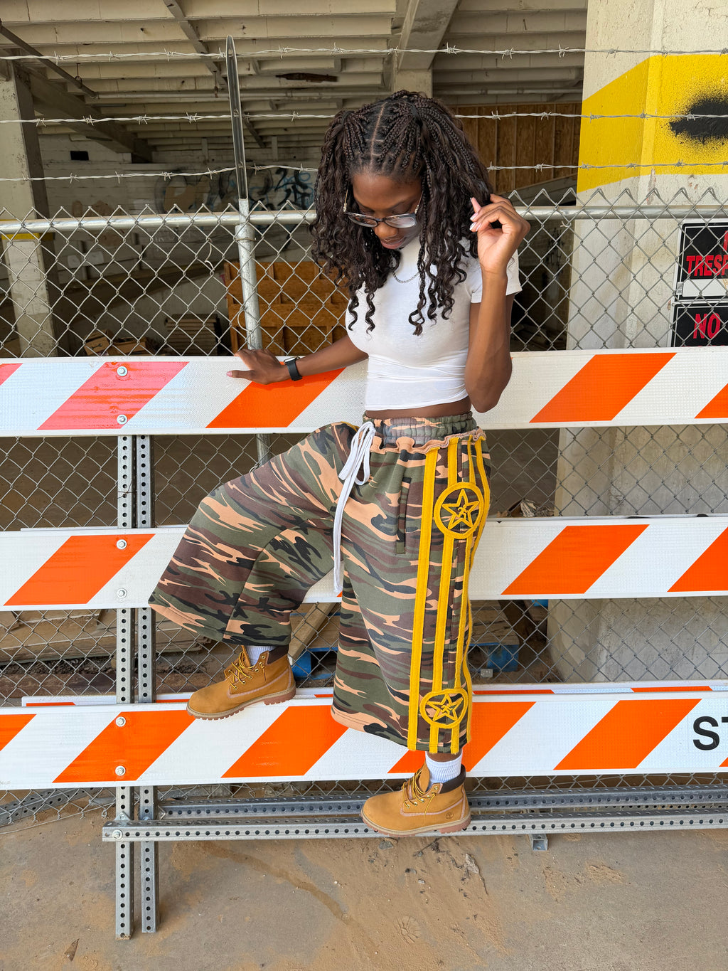 CAMO “RUNNING MAN” LOUNGE SHORTS